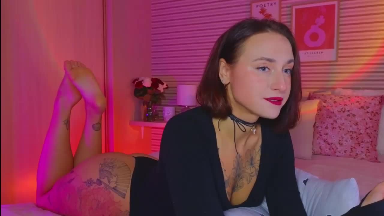 Lillii Adult Chat November 19, 2025