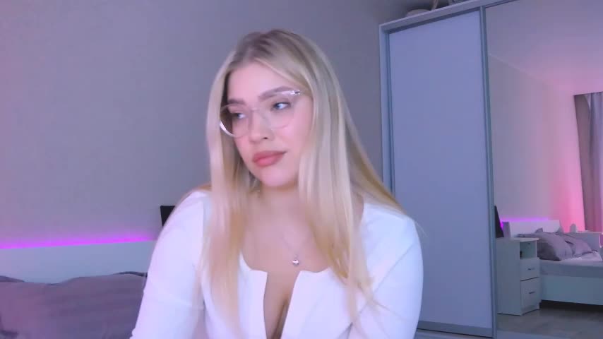 DIANAxxxDIAMOND Adult Chat November 20, 2025