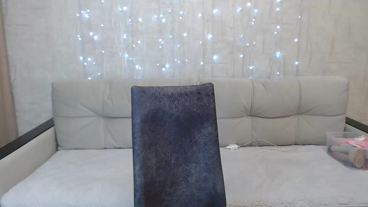 JenniferTheChic Adult Chat November 19, 2025