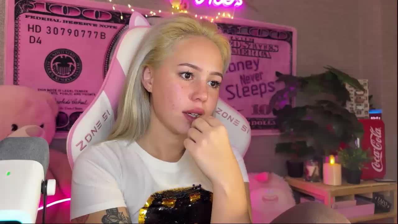 dikidii Adult Chat November 20, 2025