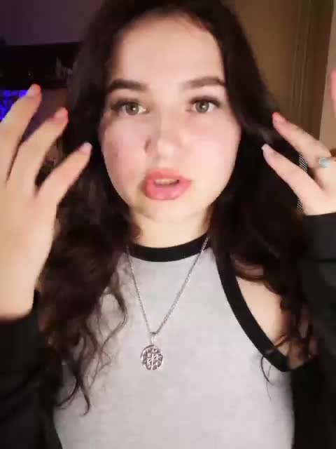 JuliaHesperaks Adult Chat November 20, 2025