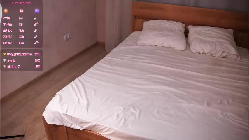 astridweickum Adult Chat November 20, 2025