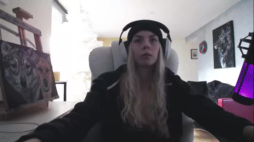 tinykylie Adult Chat November 20, 2025