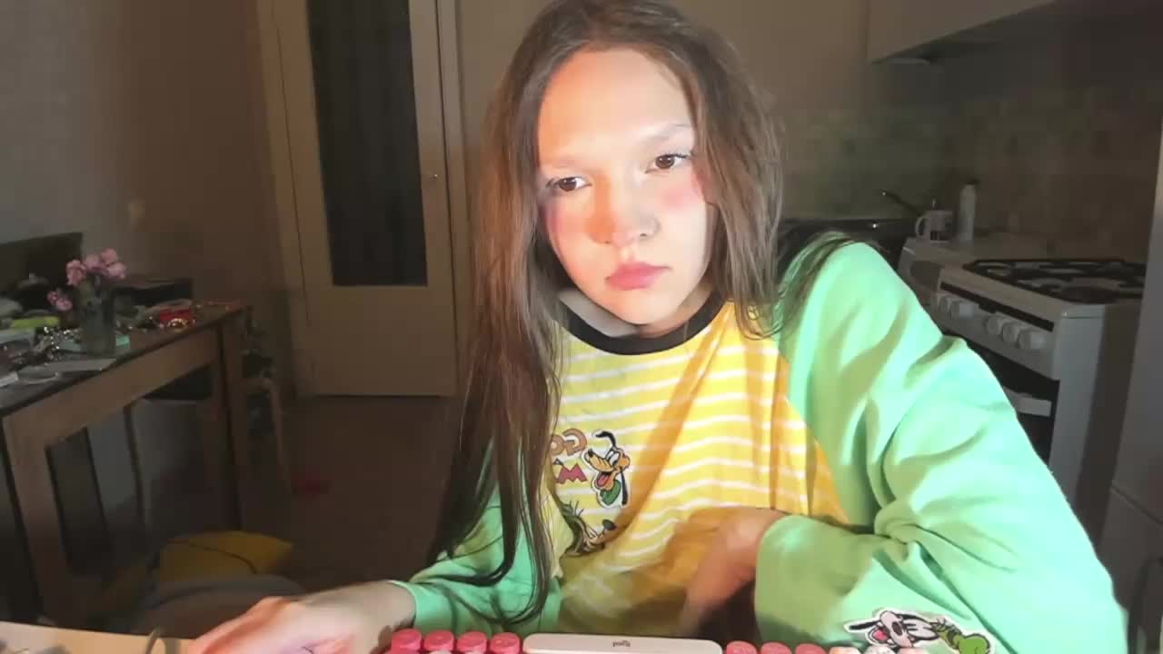 CuteLolly Adult Chat November 20, 2025