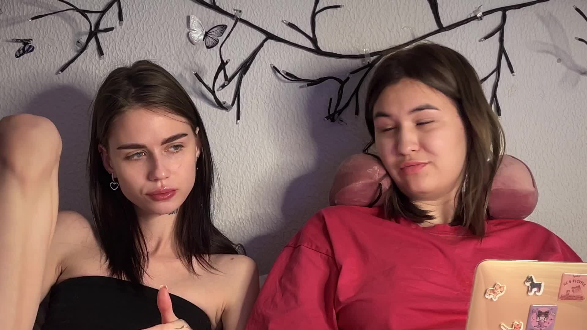 Passionate_Girls Adult Chat November 20, 2025