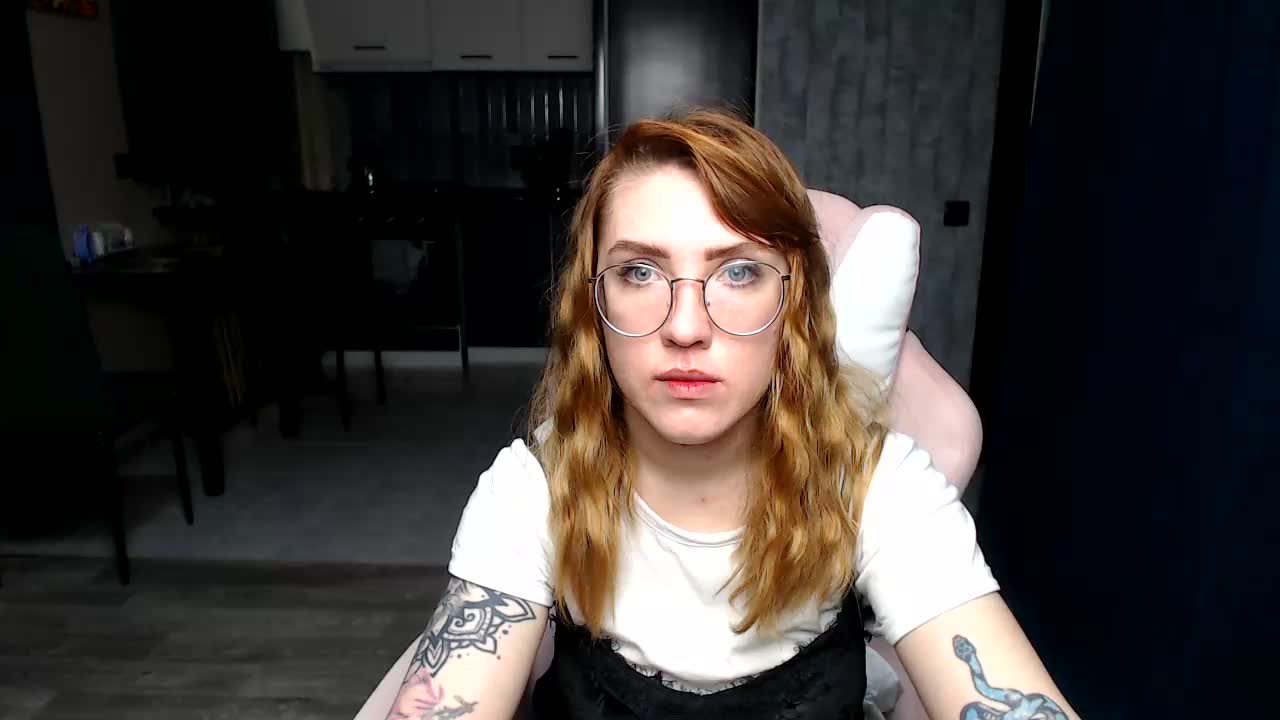 Regimasmile Adult Chat November 20, 2025