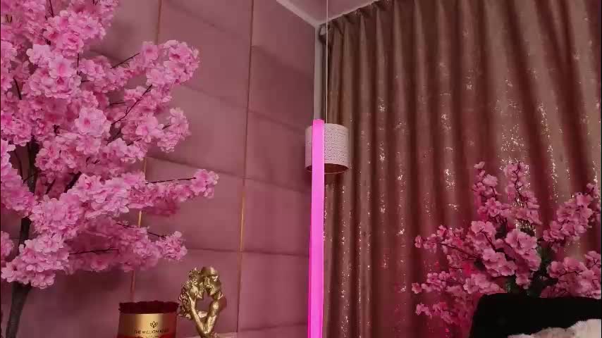 eleineblue Adult Chat November 20, 2025