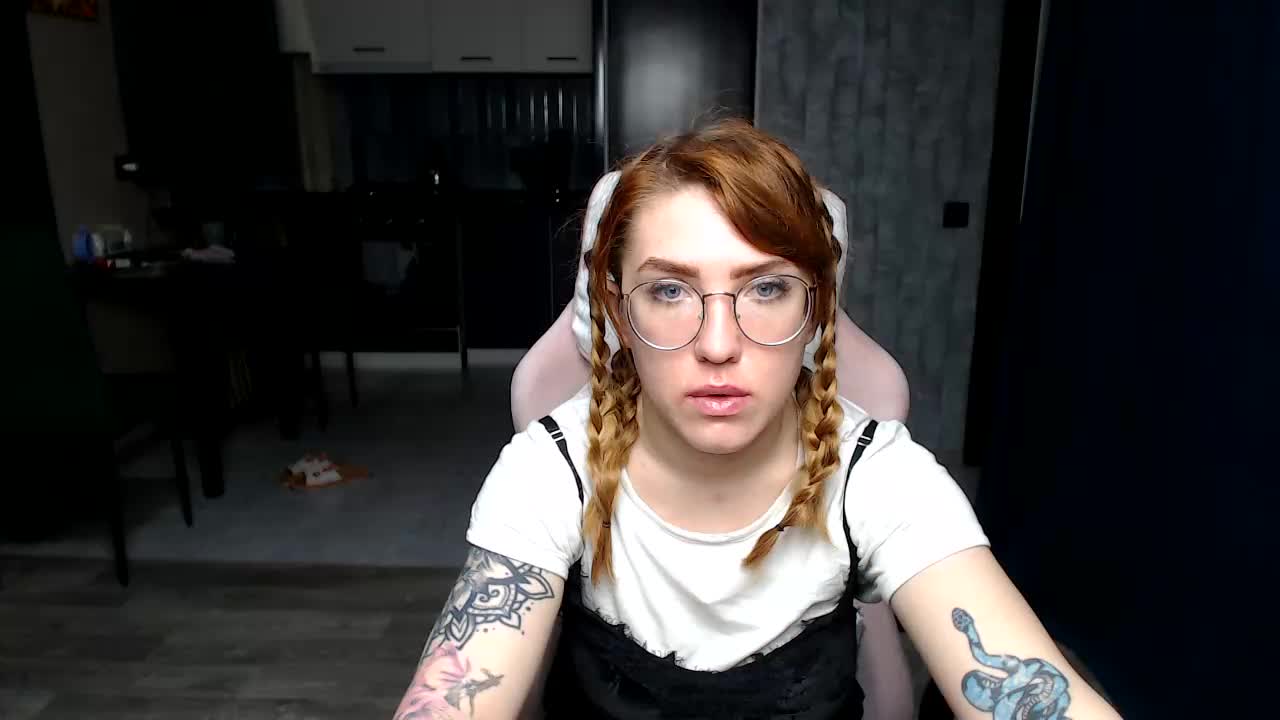 Regimasmile Adult Chat November 20, 2025