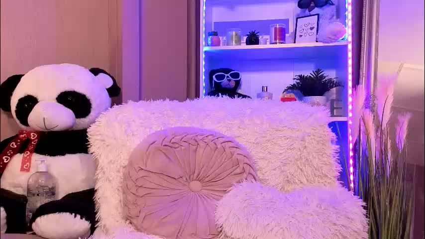 gia_blu Adult Chat November 20, 2025