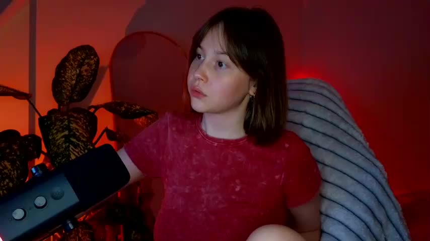 -sweetdreamss- Adult Chat November 20, 2025