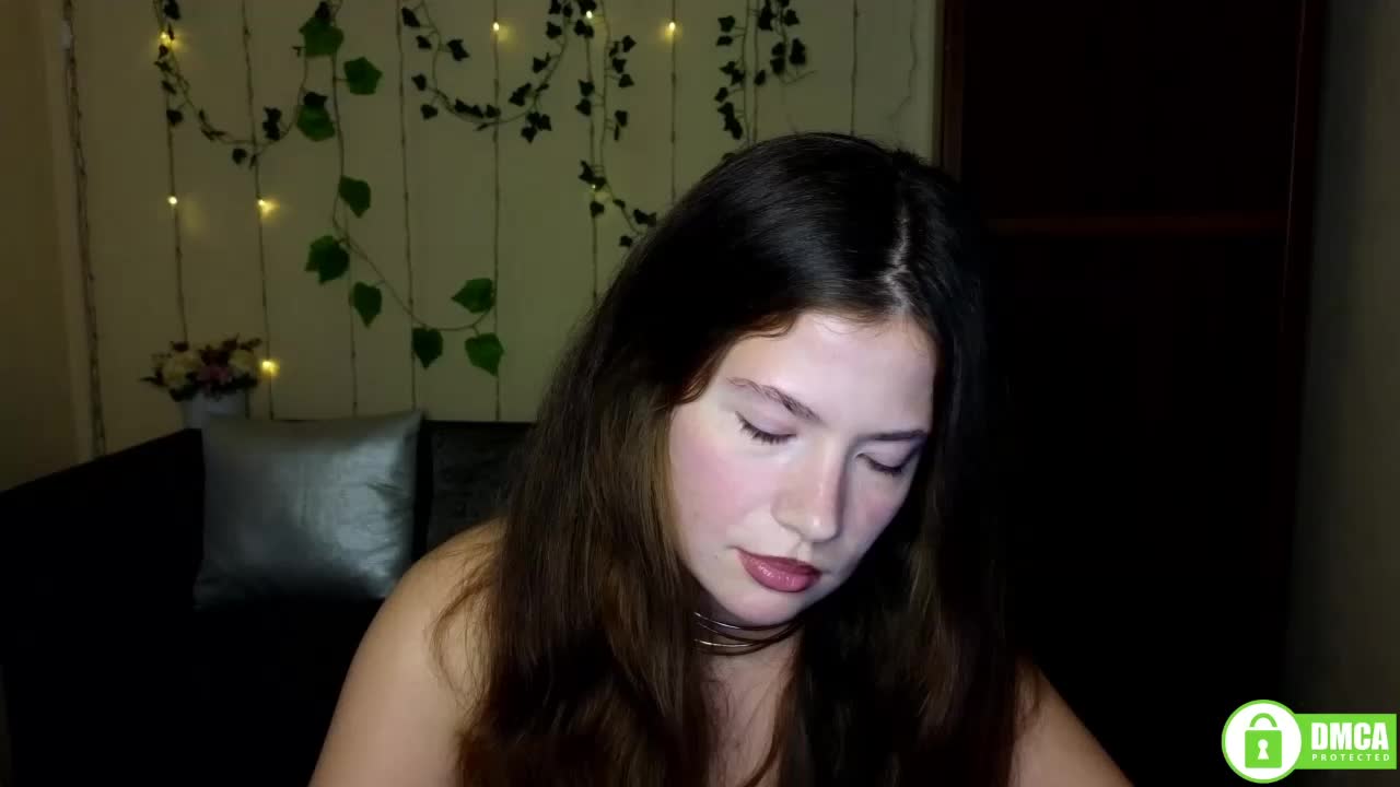 Aliciafolow009 Adult Chat November 20, 2025