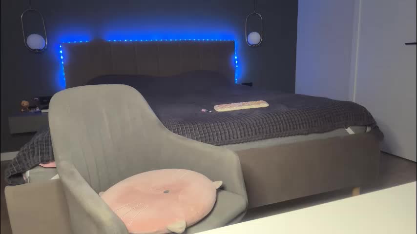 kristy_saint Adult Chat November 20, 2025