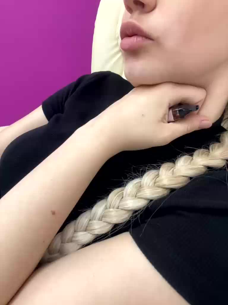 VikaAndMilana Adult Chat November 20, 2025