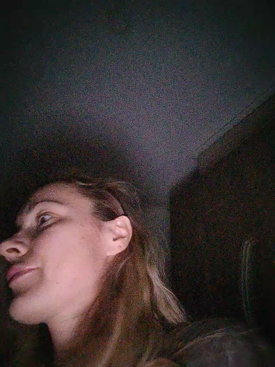 Lola3000 Adult Chat November 20, 2025