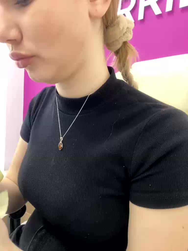 VikaAndMilana Adult Chat November 20, 2025