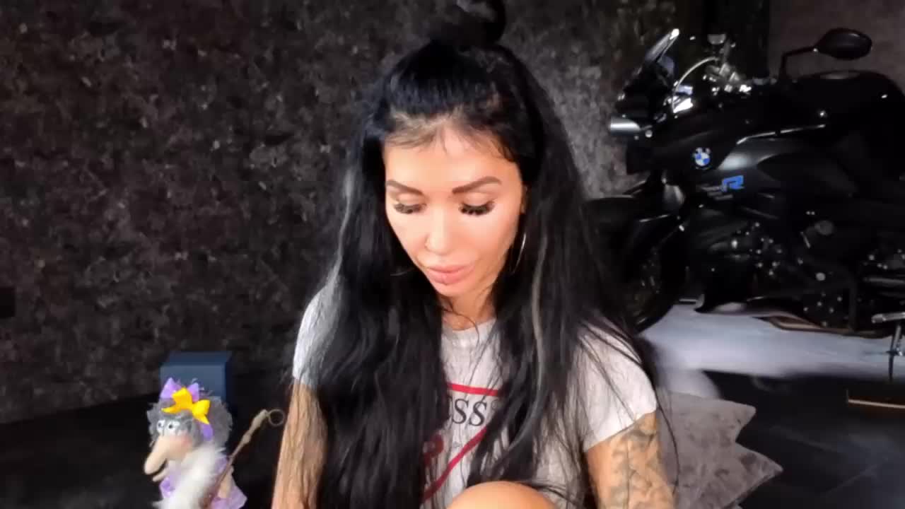 -BABAYAGA- Adult Chat November 20, 2025