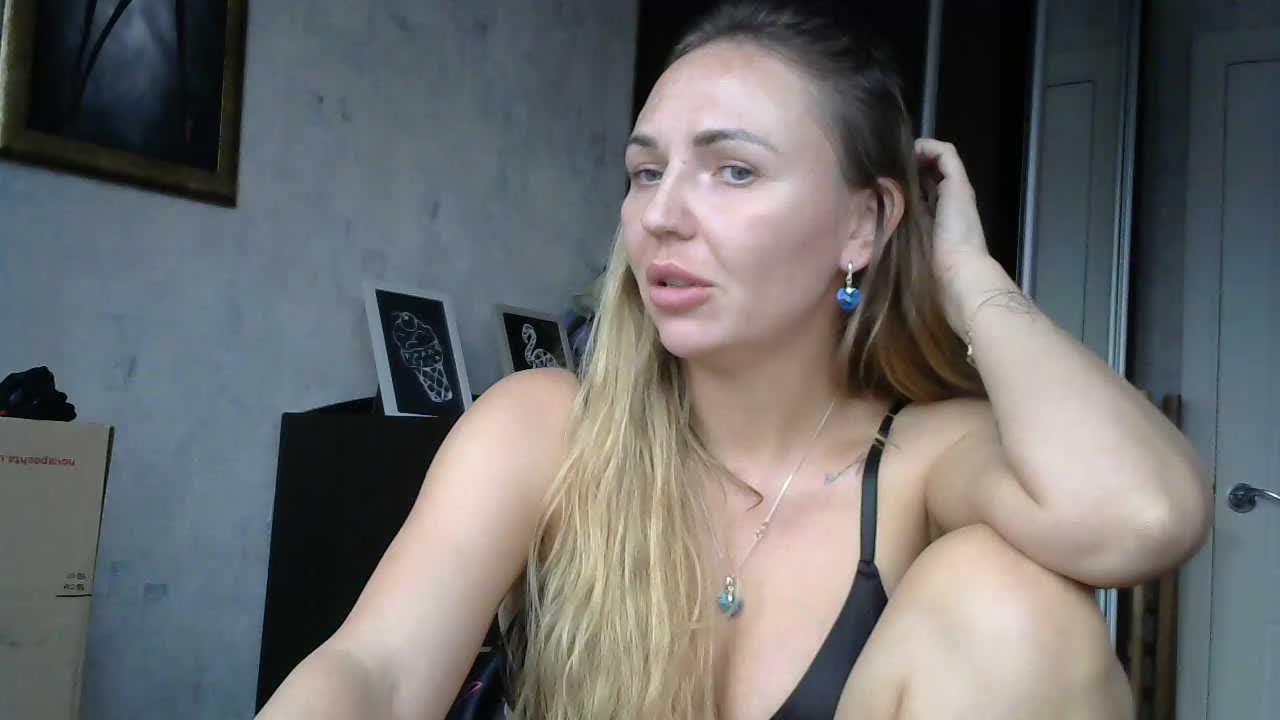 CuteAngelina Adult Chat November 20, 2025