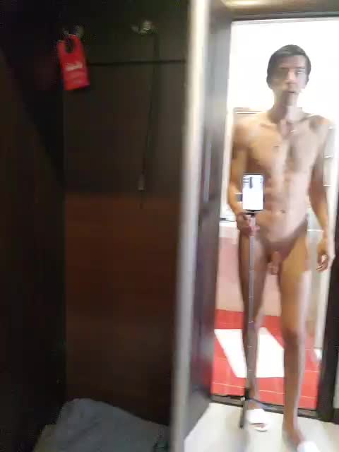 Alex80-201 Adult Chat November 20, 2025