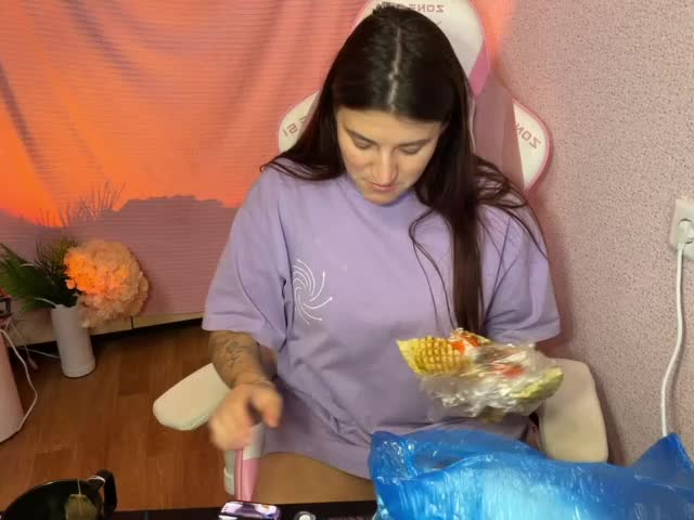 Katrinmiss Adult Chat November 21, 2025