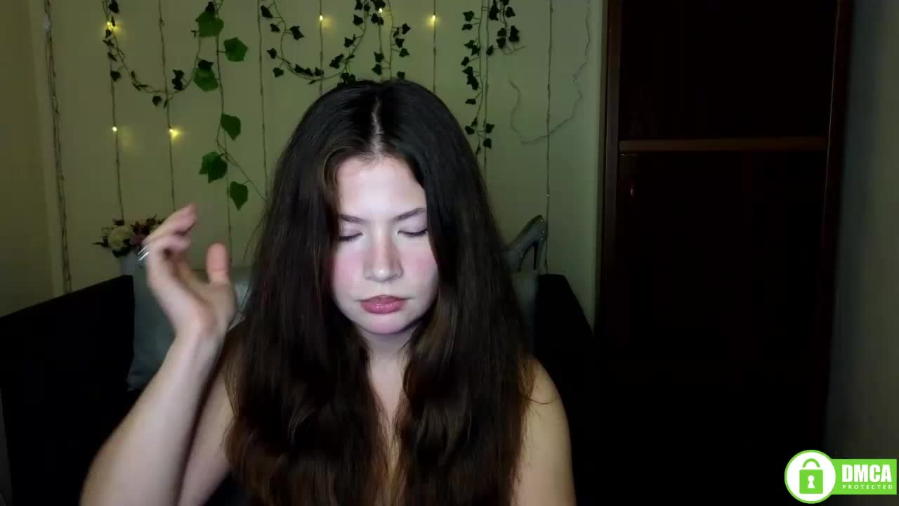 Aliciafolow009 Adult Chat November 21, 2025