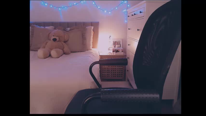 julialiones Adult Chat November 21, 2025