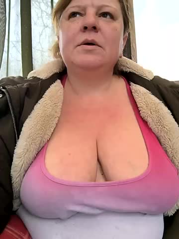 jusichka Adult Chat November 21, 2025