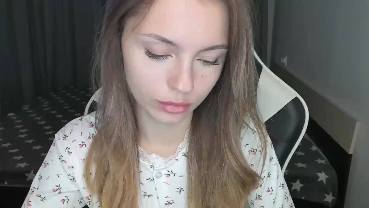 EmiMe Adult Chat November 21, 2025