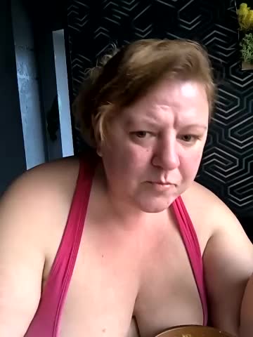 jusichka Adult Chat November 21, 2025