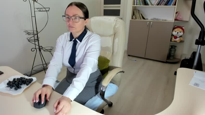 Vika73 Adult Chat November 20, 2025