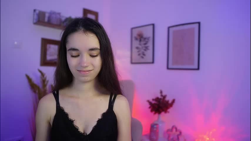gia_paige18 Adult Chat November 21, 2025