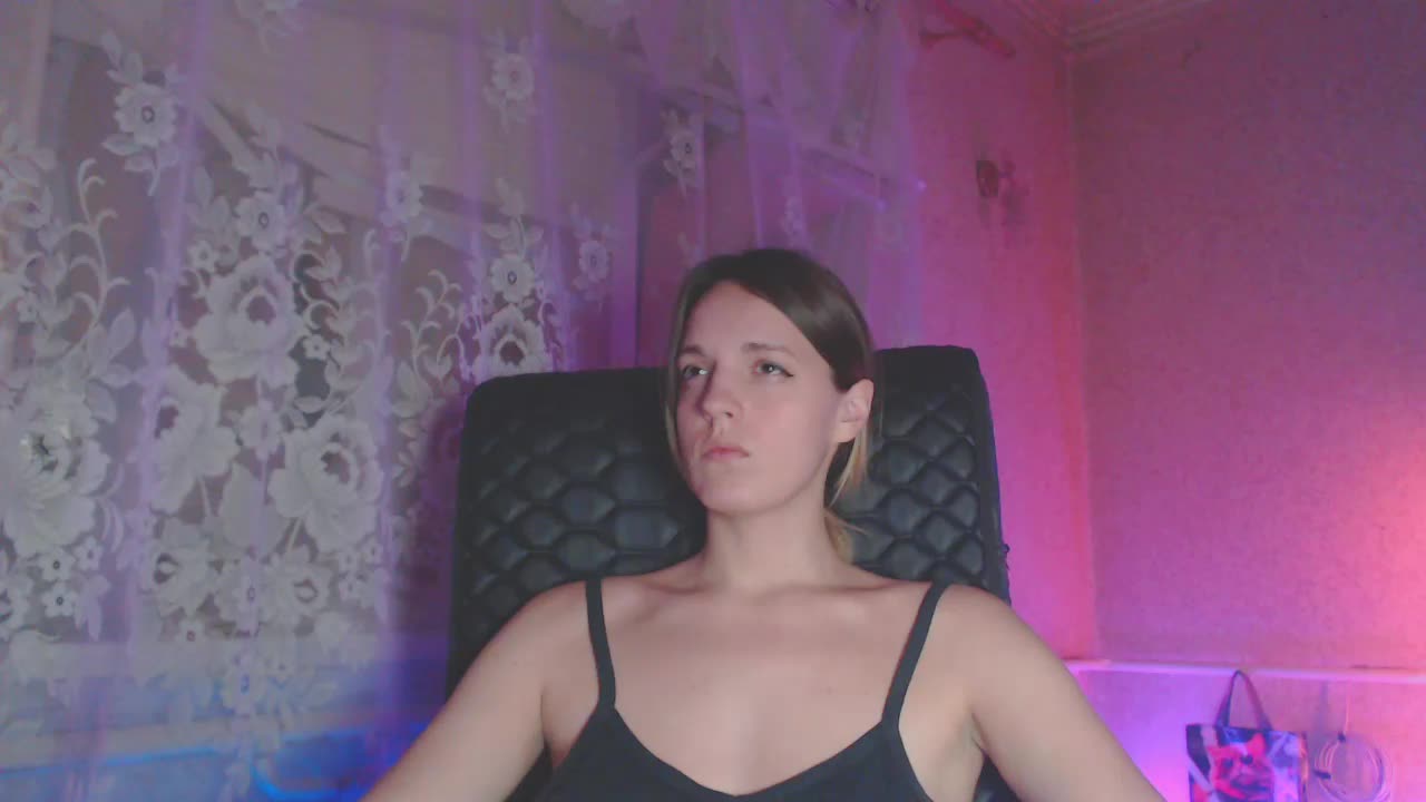 Babymuro4ka Adult Chat November 21, 2025