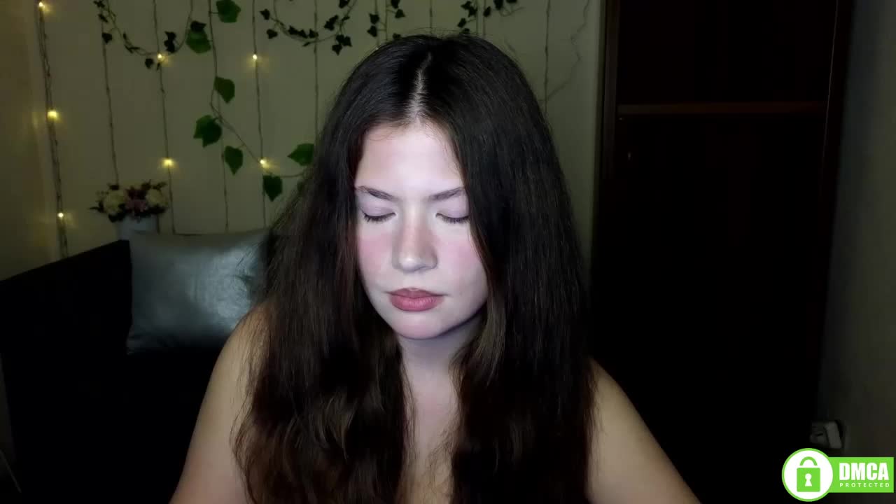 Aliciafolow009 Adult Chat November 21, 2025