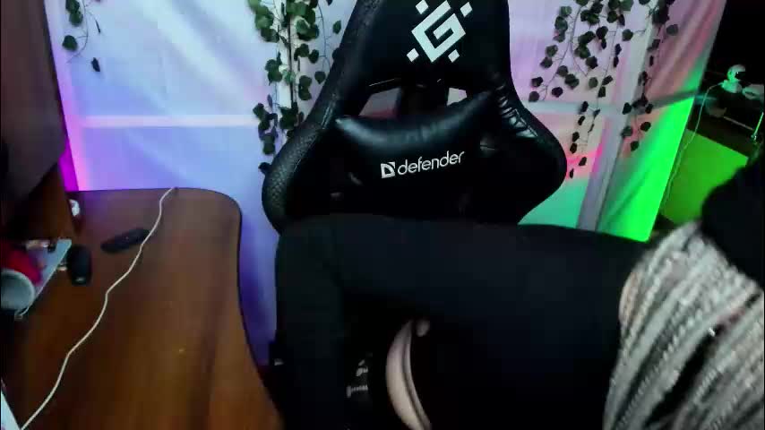 hannah_chaos Adult Chat November 21, 2025