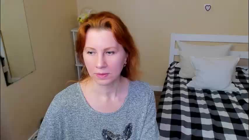 seductive_foxy_ Adult Chat November 21, 2025