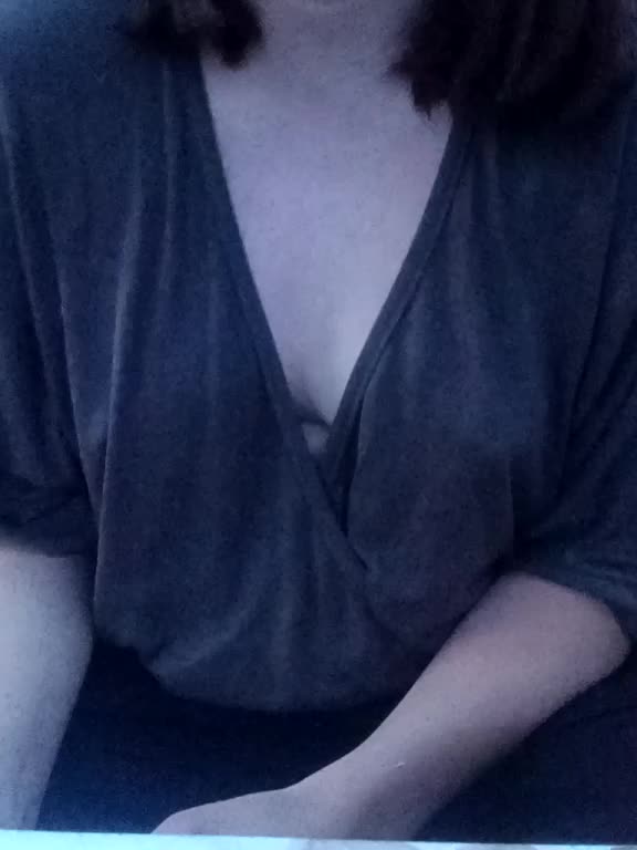 Konfetka228 Adult Chat November 21, 2025