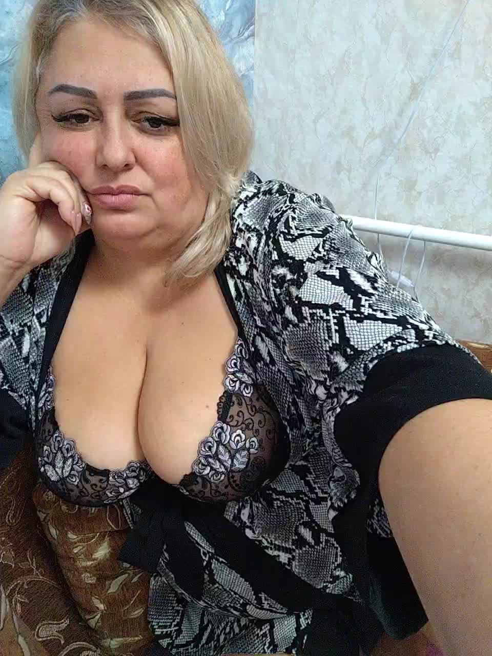 BigMilf Adult Chat November 21, 2025