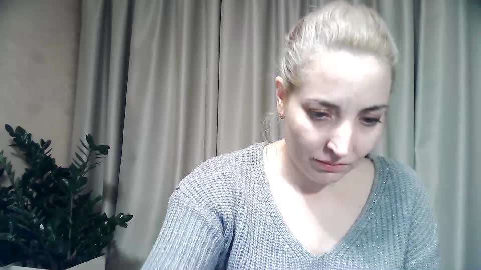 mariska-kiska Adult Chat November 21, 2025