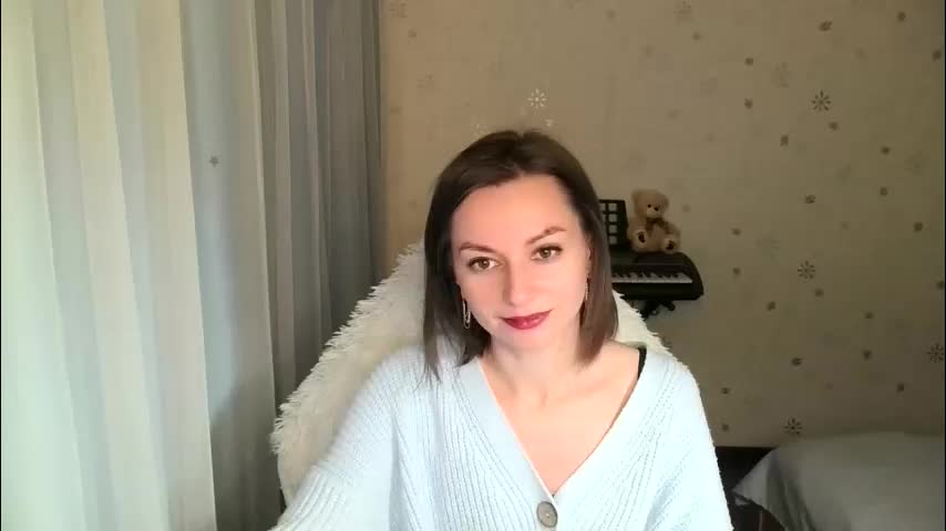 lunaa_bluee Adult Chat November 21, 2025