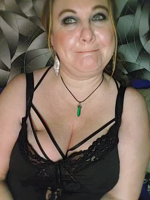 -Your_dream- Adult Chat November 21, 2025