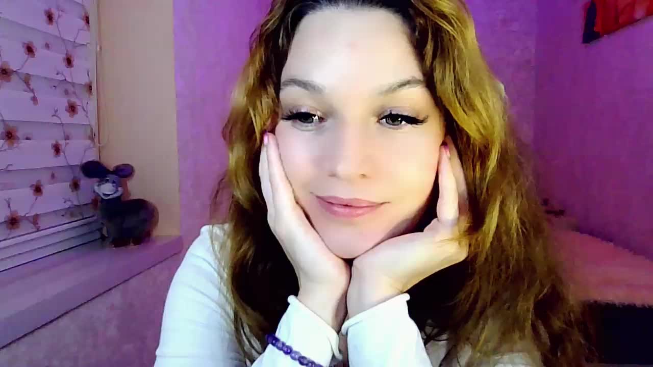 smilesss Adult Chat November 21, 2025