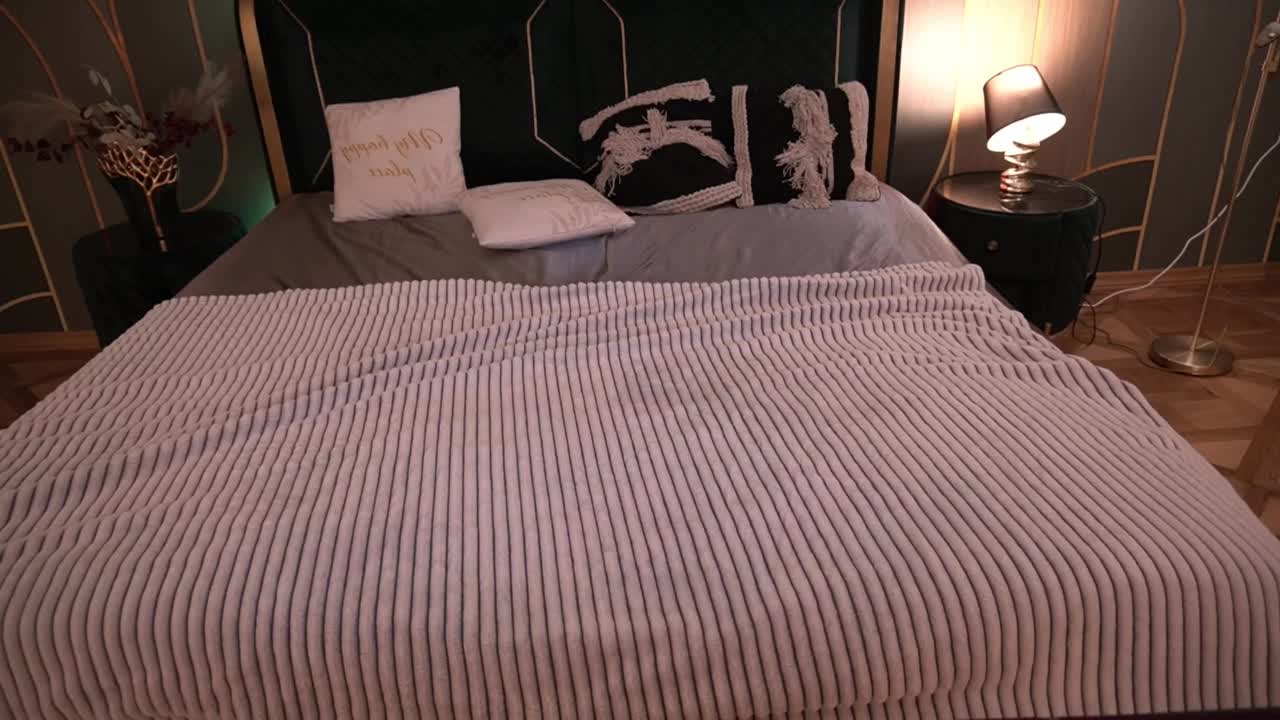 LunaLicks Adult Chat November 21, 2025