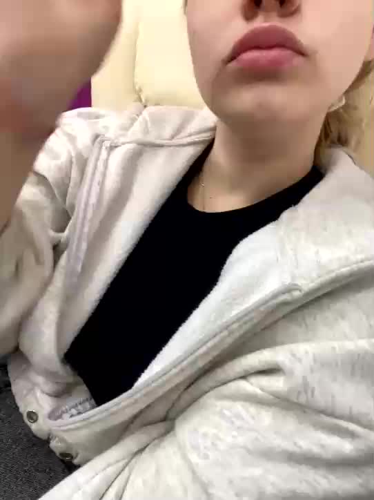 VikaAndMilana Adult Chat November 21, 2025