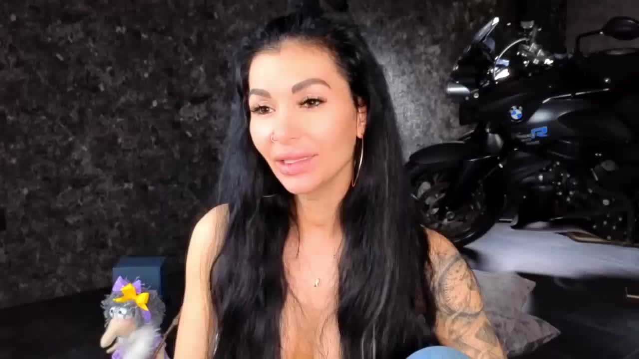 -BABAYAGA- Adult Chat November 21, 2025