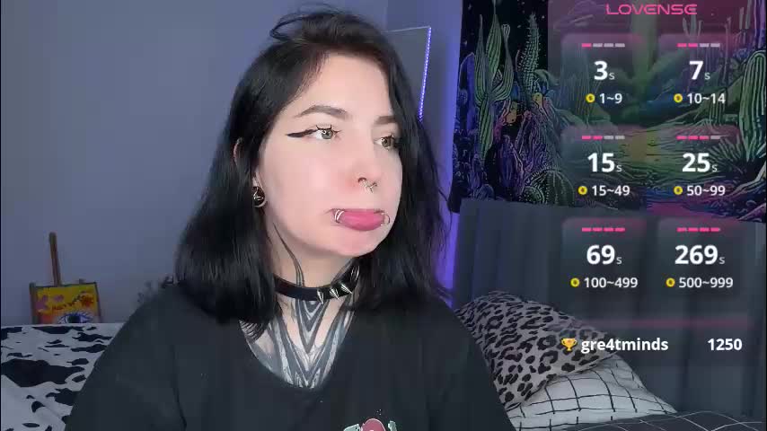 vivi__squirrel Adult Chat November 21, 2025