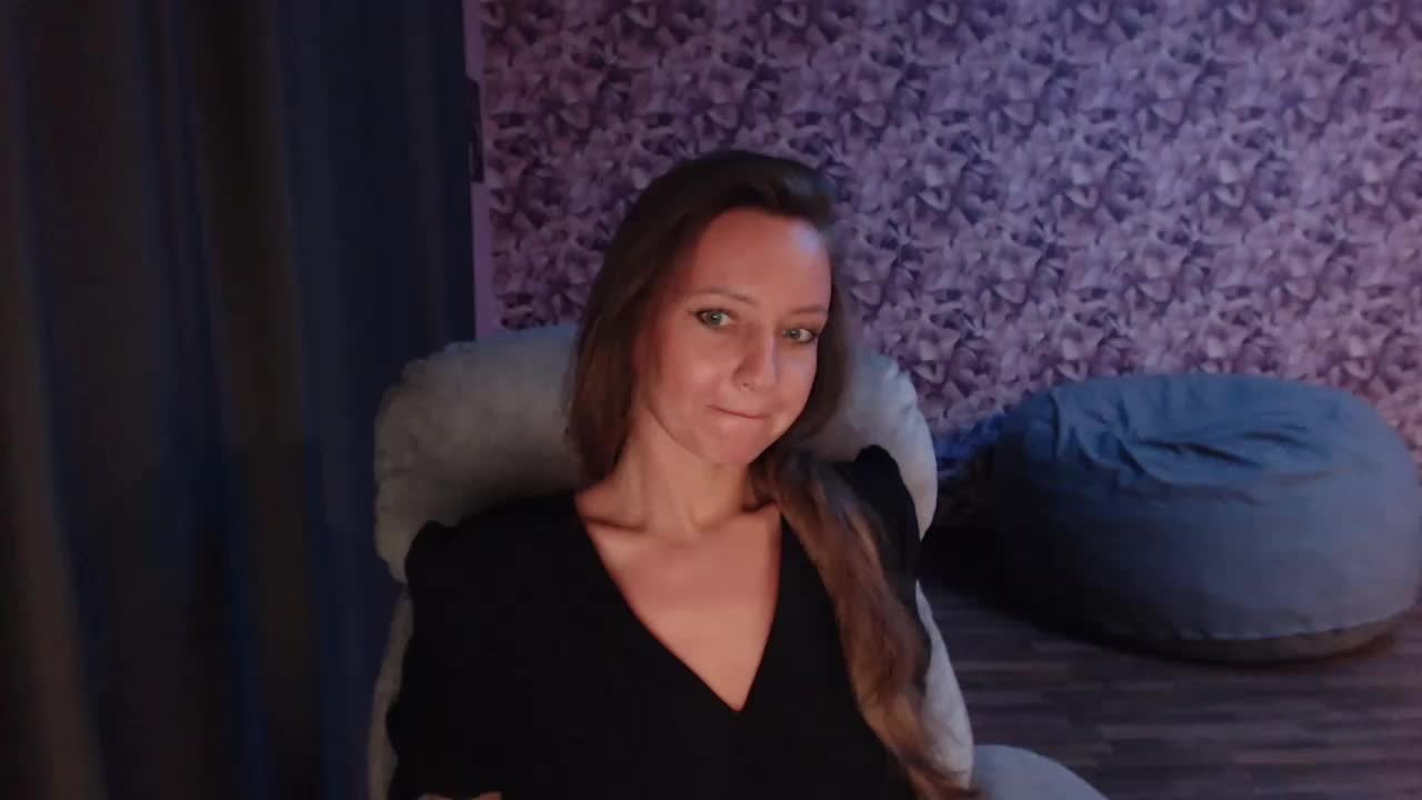 Kami_ Adult Chat November 21, 2025