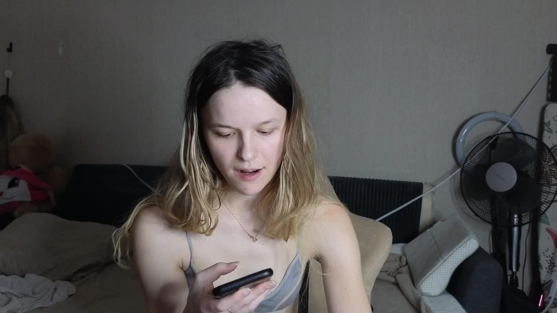 mali- Adult Chat November 21, 2025