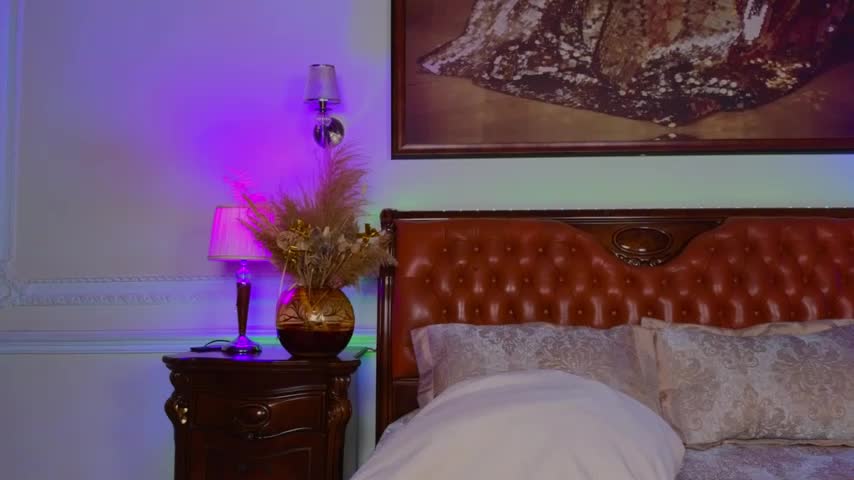 Real_Tini Adult Chat November 21, 2025