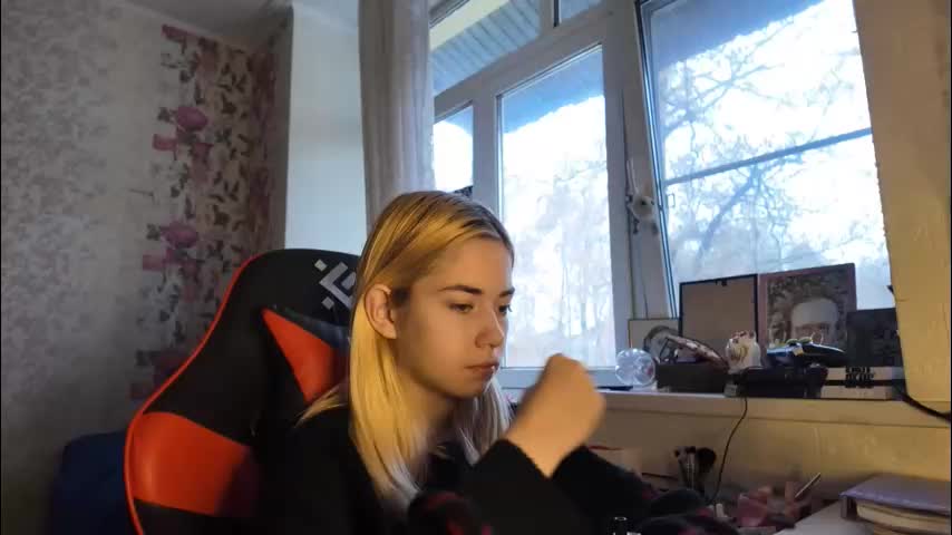 charleneschonert Adult Chat November 21, 2025