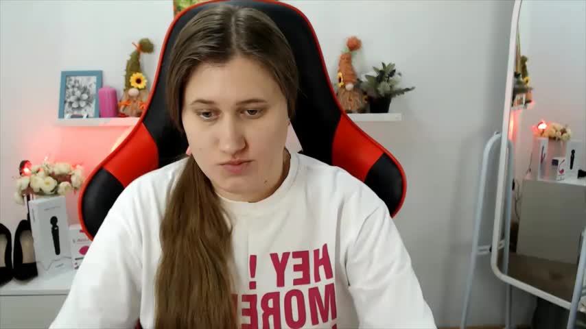 Lucky_Lana Adult Chat November 21, 2025