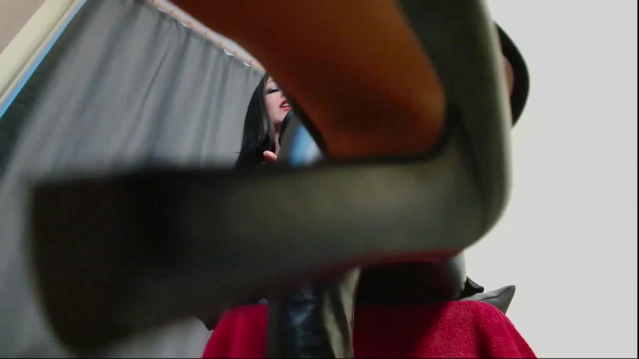 Mistress_Zoe1 Adult Chat November 21, 2025